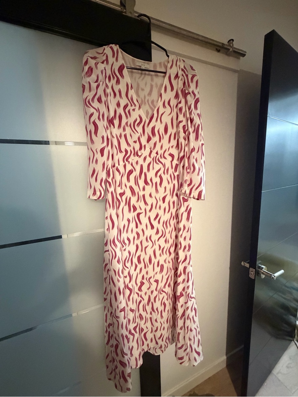 Joie White Long-Sleeve V-Neck Midi Dress with Pink Abstract Print
